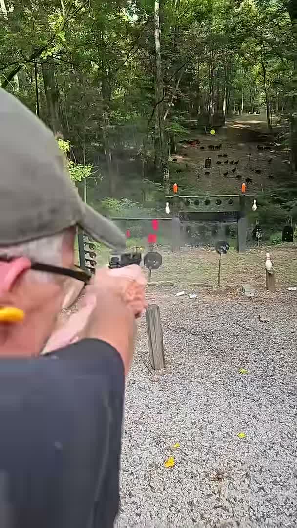 Hickok45 shooting the Shadow Systems DR920L