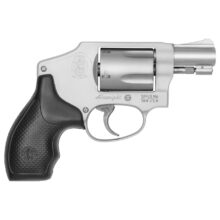 Smith & Wesson 642 Airweight .38 Special black grips