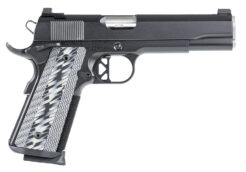 Dan Wesson Valor Pistol Rental | .45 ACP | 5in