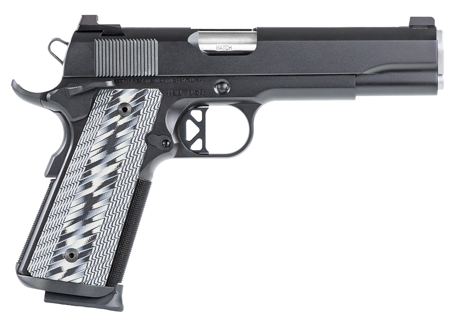 Dan Wesson Valor Pistol Rental | .45 ACP | 5in