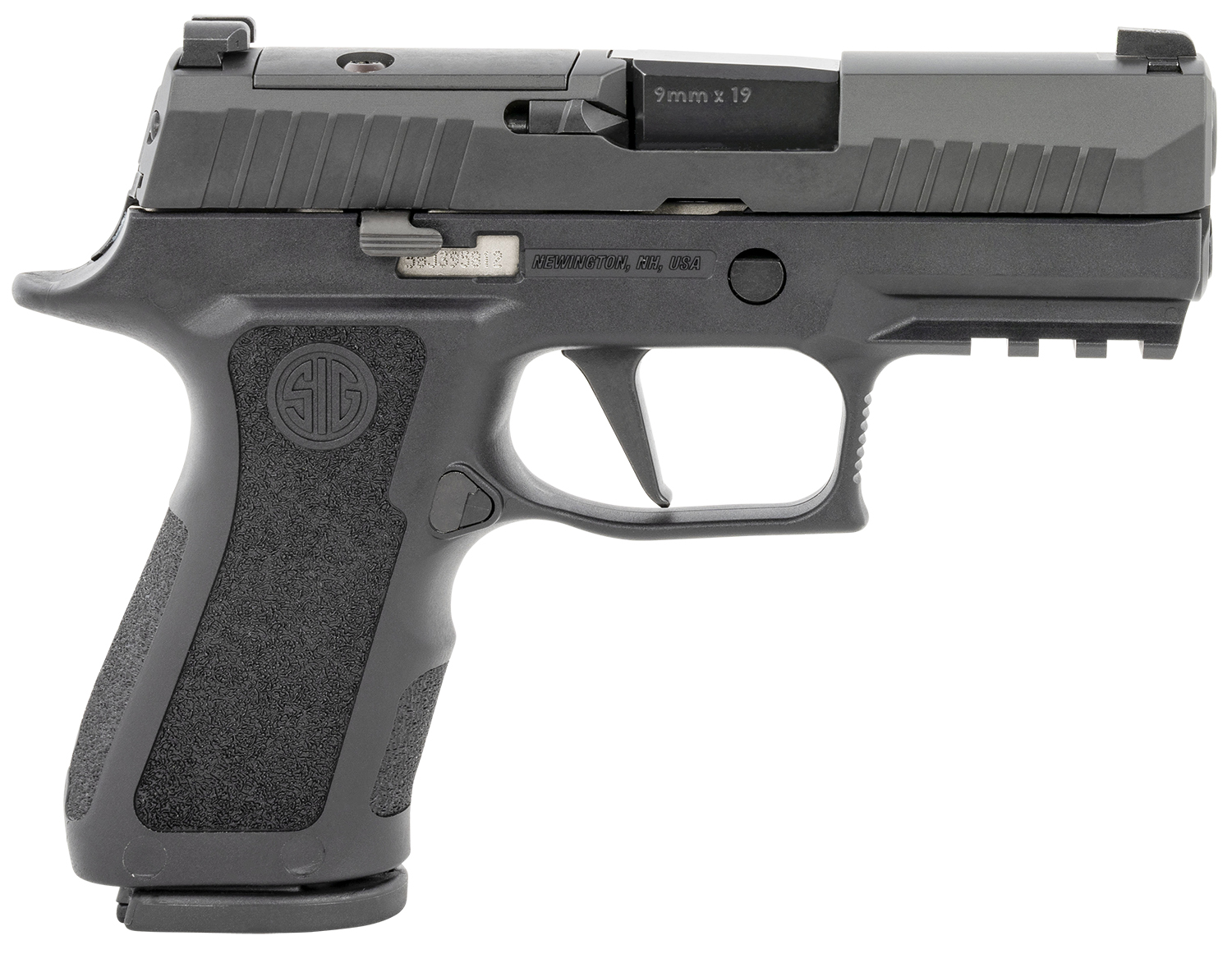 Sig Sauer P320 XCompact Pistol Rental | 9mm | 3.6in | Black